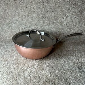 Calphalon  Sauté/chef 3 qt Pan copper bottom  Stainless Steel Lid model 143